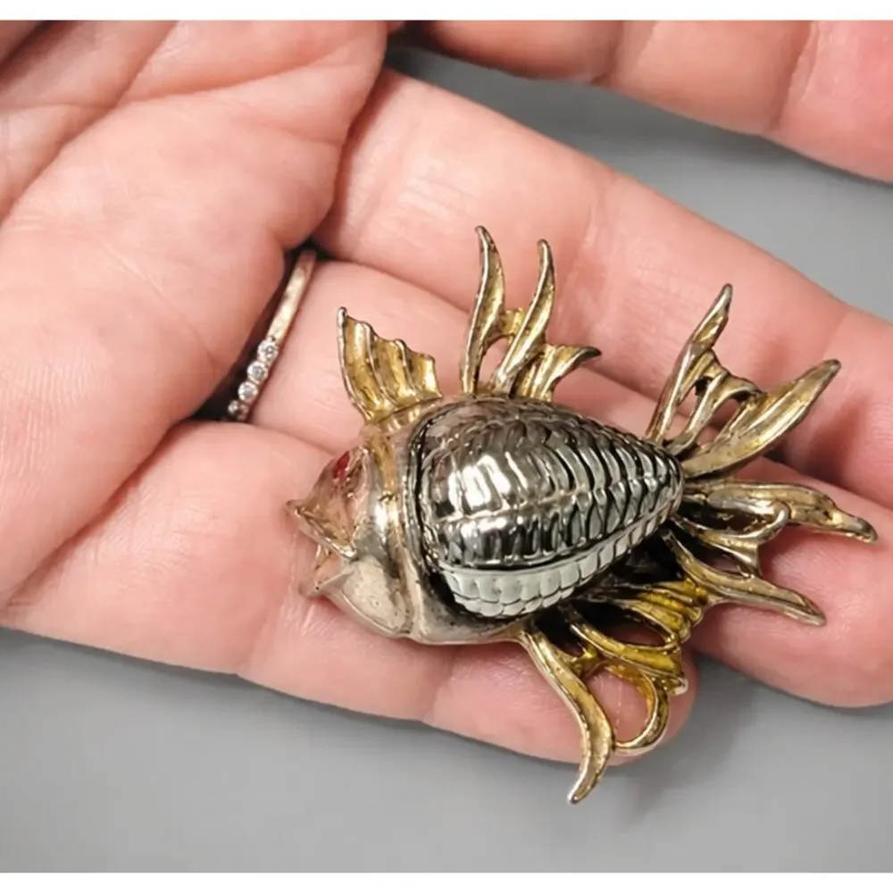 RARE Lion Fish Brooch Pin 2